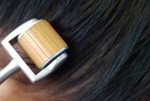 using-a-derma-roller-on-hair